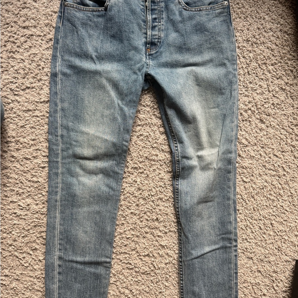 APC Petit New Standard 28x28
